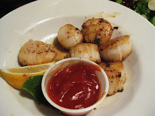 Gatorbites grilled scallops