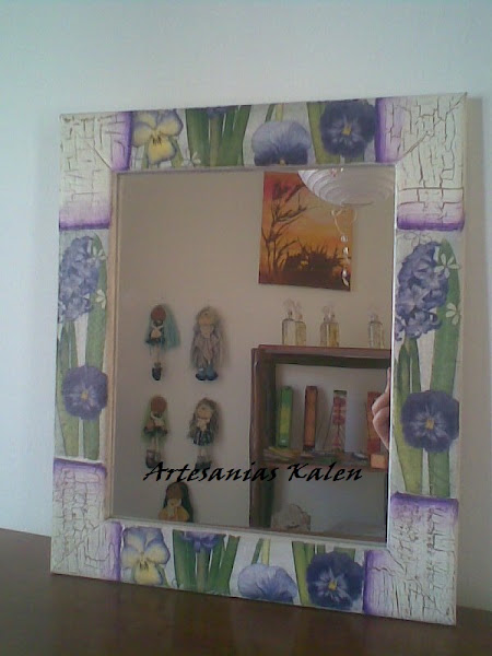 240 - Espejo Rustico "Flores Lilas"