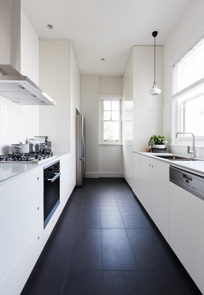 Minimalist House Kitchen Interior Design