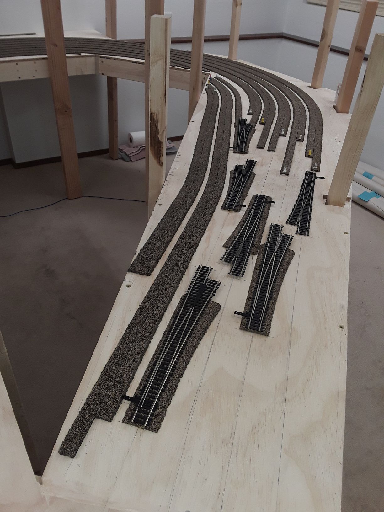 Victorville Layout Revisiting More Industries, and Laying More Cork Roadbed