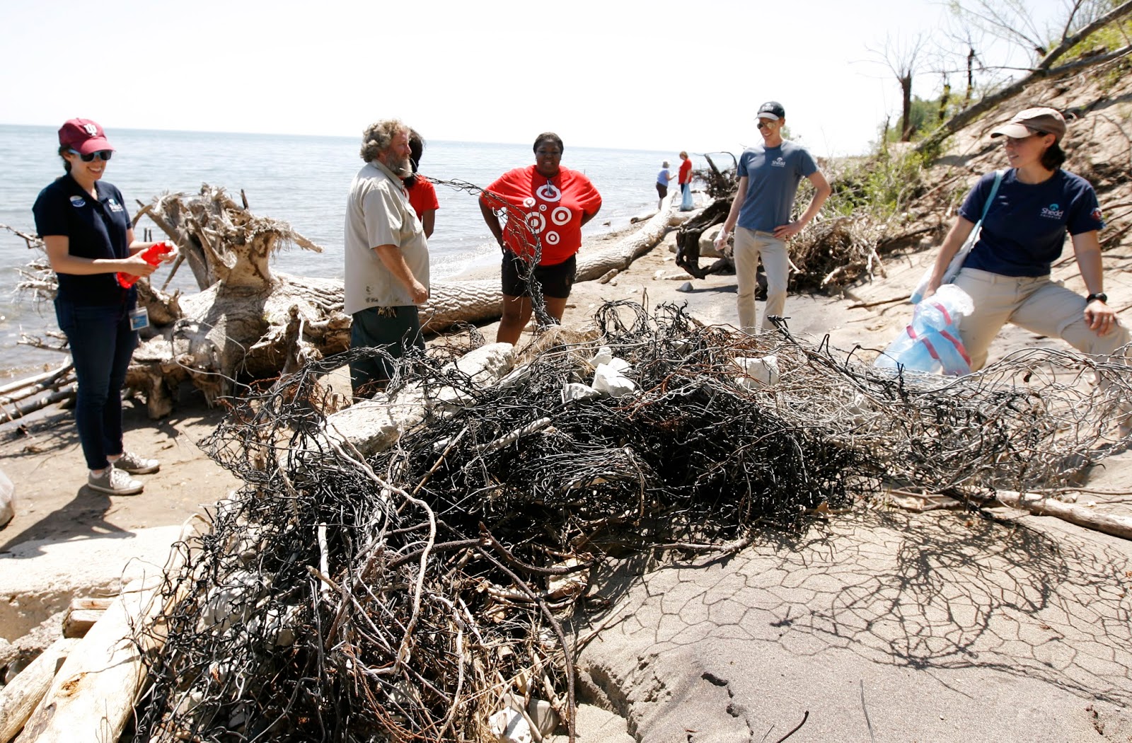 Mark Kodiak Ukena Shedd Aquarium and Volunteers Zion Beach CleanUp