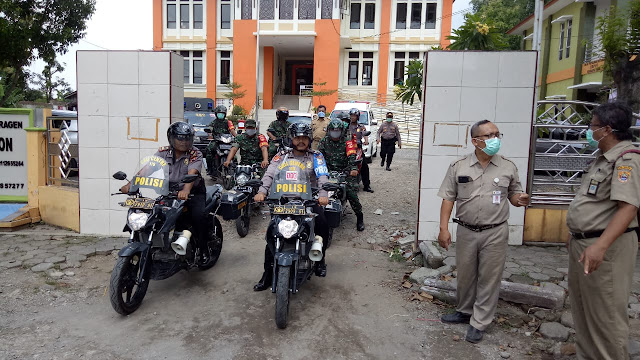 Muspika Tanon Gencar Sosialisasikan Pencegahan Virus Corona Muspika Tanon Gencar Sosialisasikan Pencegahan Virus Corona