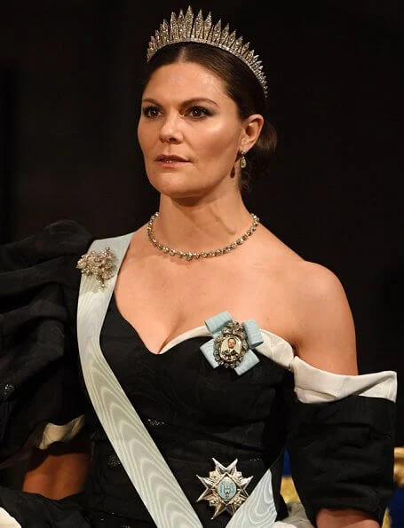 Queen Silvia in Elie Saab Couture Spring 2019. Crown Princess Victoria, Prince Daniel, Prince Carl Philip, Princess Sofia