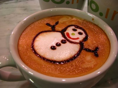 Christmas Latte ARt - Democratic Underground