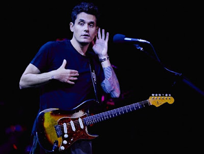 John Mayer consegue ordem de restrição contra fã obcecado por ele John Mayer consegue ordem de restrição contra fã obcecado por ele