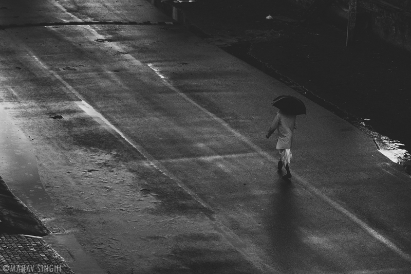 Black and White Street Photography, Jaipur. Man With Umbrela