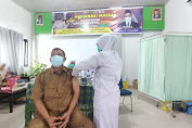 PNS dan Honorer Cabang Dinas Pendidikan Aceh Utara  Terima Vaksin Covid-19