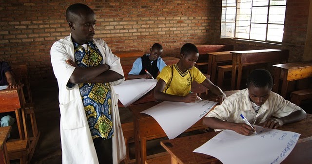 Makalah Tentang Menghormati Dan Menyayangi Orang Tua Dan Guru