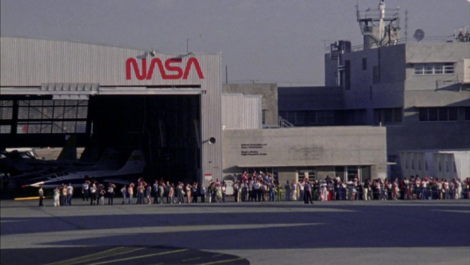 SPACE AGE - A HISTÓRIA DA NASA - MINISSÉRIE COMPLETA (LEGENDADO/1080P) – 2011 FormatFactoryvlcsnap-2020-10-23-08h00m16s992