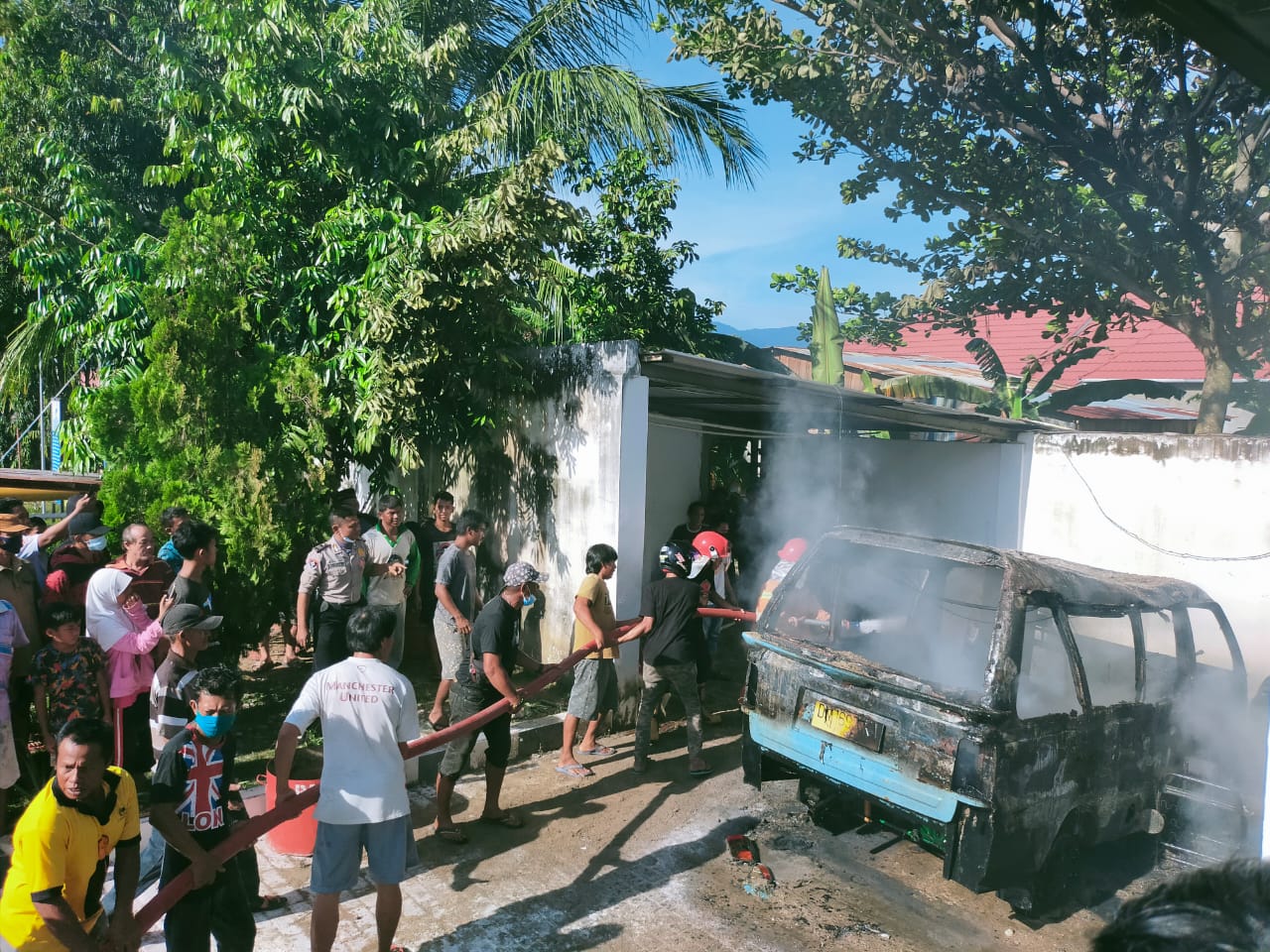 Polres Tolitoli Selidiki Penyebab Kebakaran Mobil dan Motor di SPBU Sandana