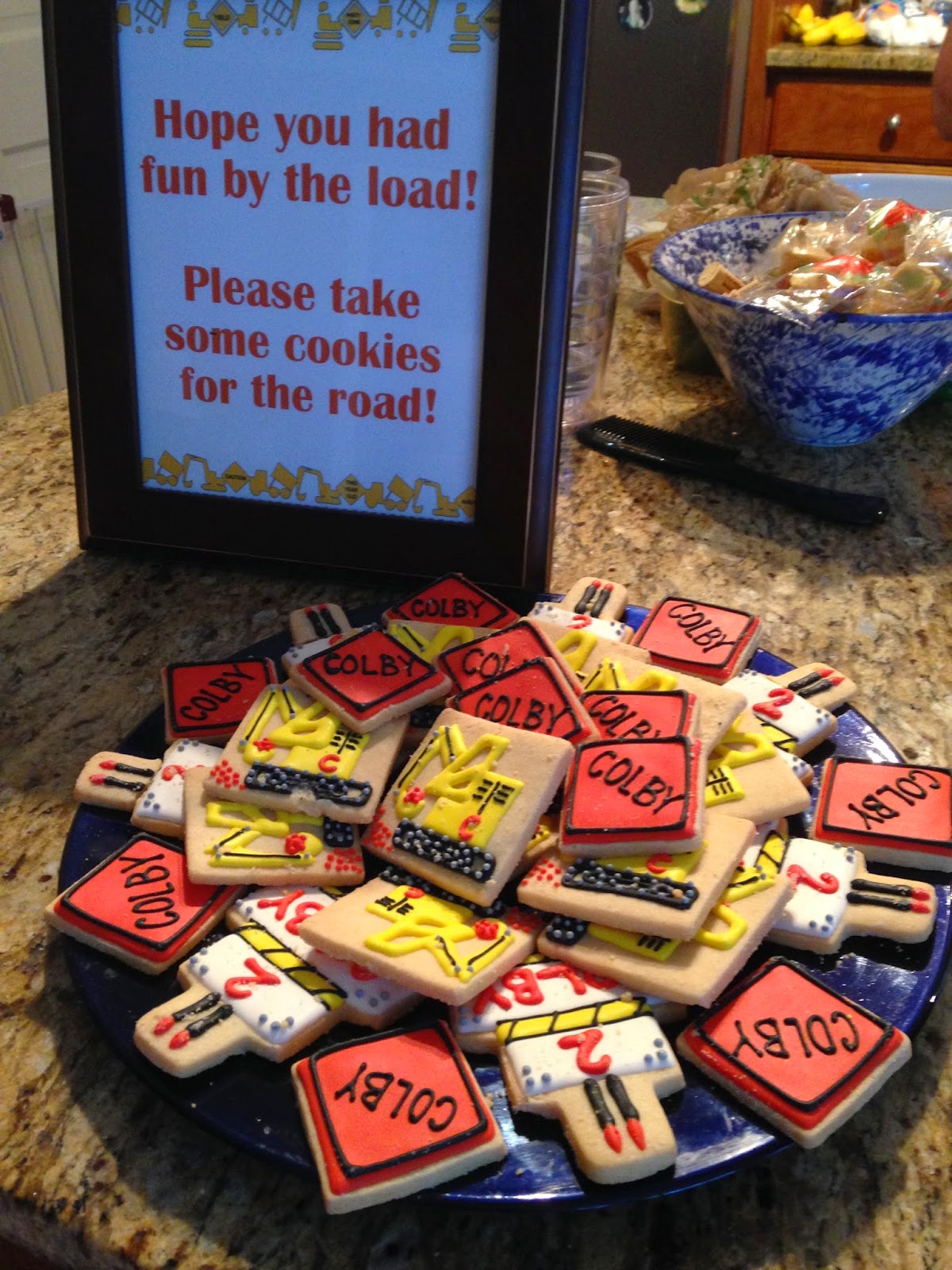 Lazy Mom Sitting: Ceeeeee-lebrate Birthdays, C&rsquo;mon! Birthday Boy Edition