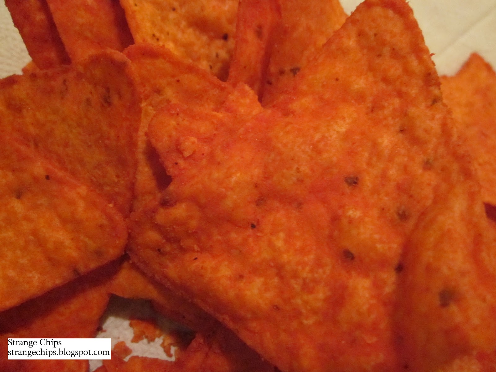 Strange Chips Doritos Jacked Ranch Dipped Hot Wings