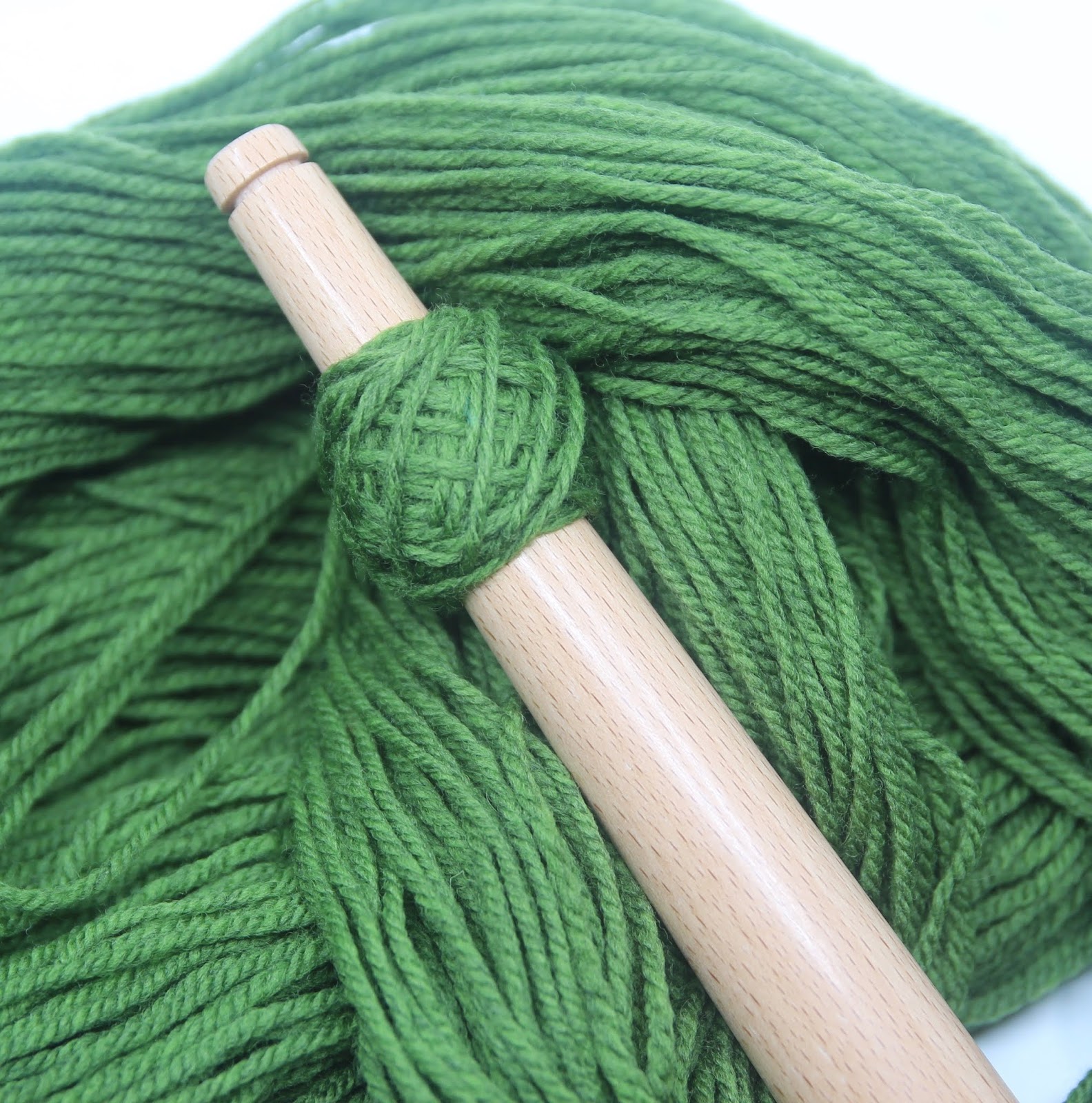 Knitter's Pride How to Wind Yarn on a Nostepinne