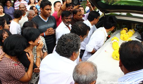 ViJay Etha Remains of Punch Gunalan cremated