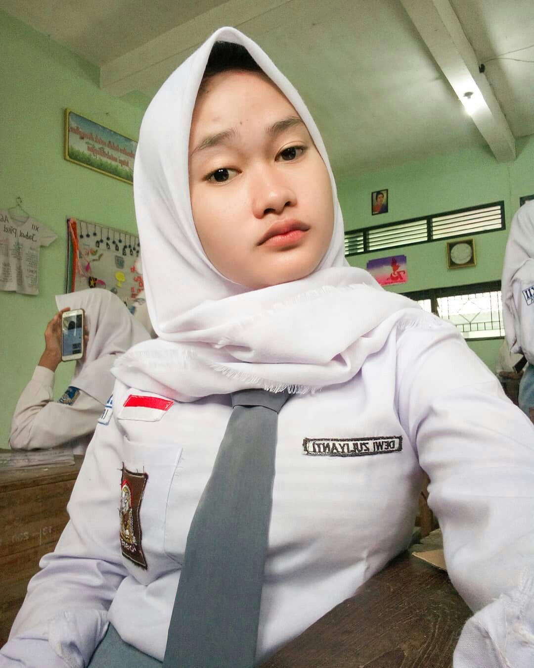 99+ Foto Siswi SMA Cantik Berjilbab Indonesia Idaman terbaru - Republic.