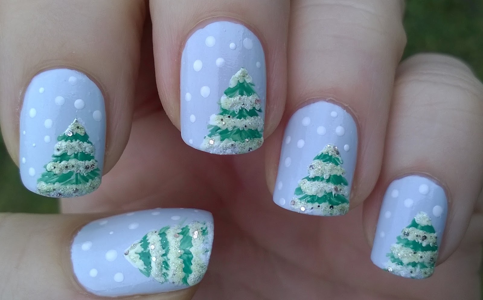 Snowy Tree Nail Design - wide 1