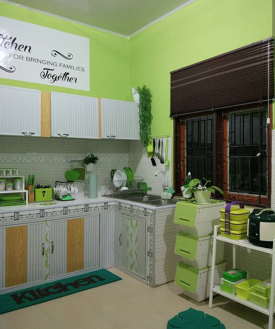 10 Desain Interior Dapur Nuansa Hijau Yang Cantik  desainer interior