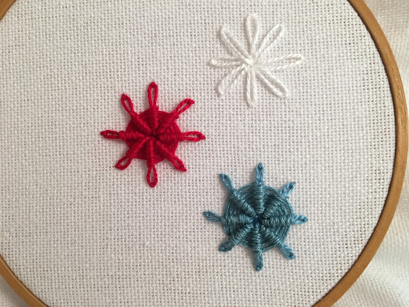 Whipped Lazy Daisy stitch, a tutorial by Michelle for Mooshiestitch Monday on Feeling Stitchy