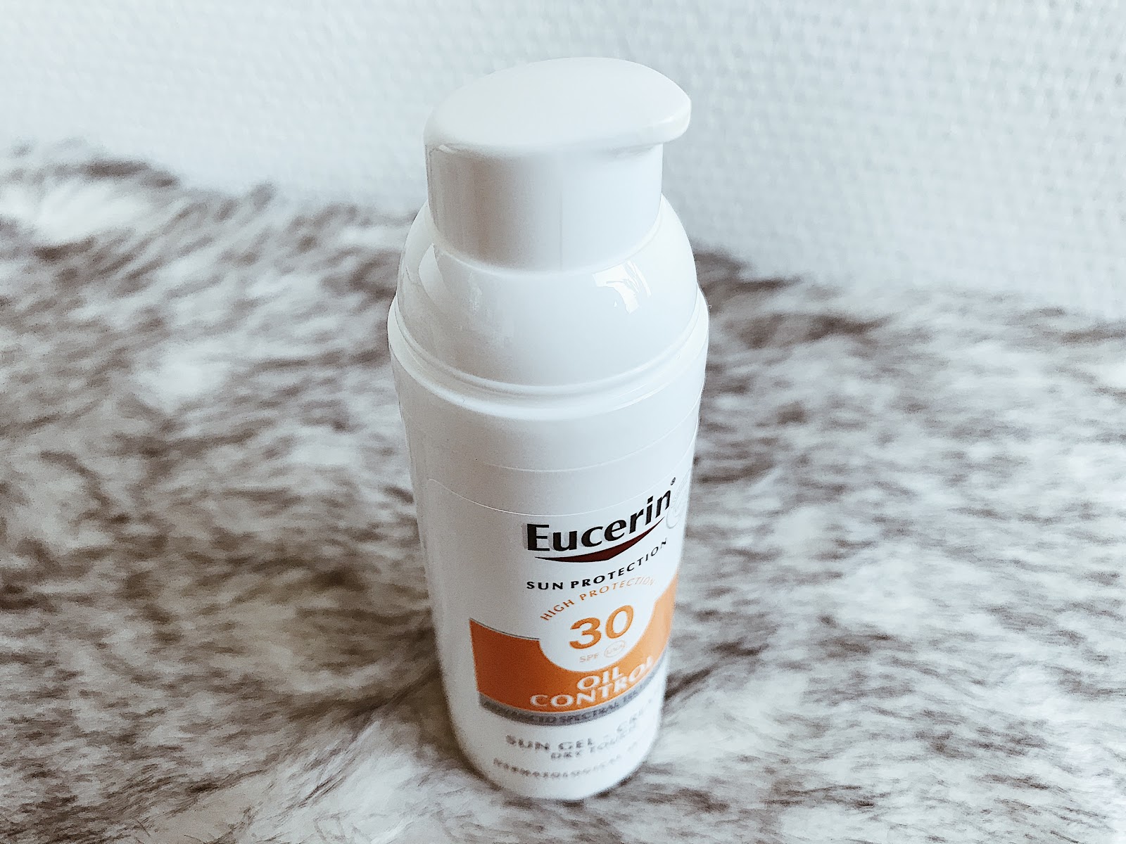 Eucerin Sun Protection SPF 30 Oil Control Eucerin Sun Protection SPF 30 Oil Control