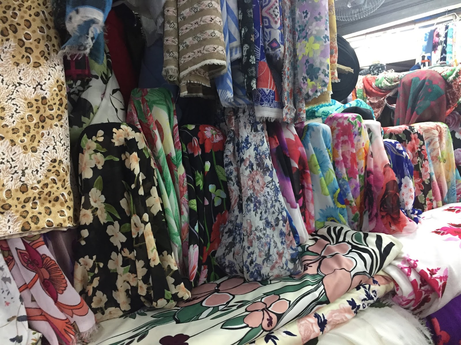 mother and daughter dress in divisoria