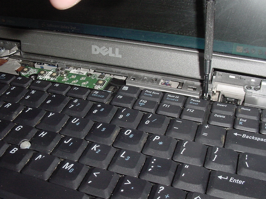 My Commentary and Technical help: Dell Latitude D610 repair