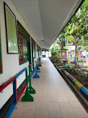 bangunan sekolah