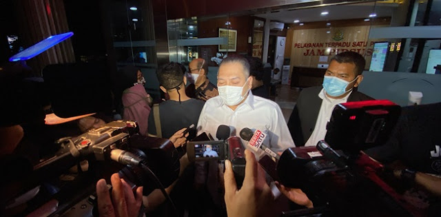 Djoko Tjandra Ngaku Tak Kenal Dengan Sosok 'King Maker' Djoko Tjandra Ngaku Tak Kenal Dengan Sosok 'King Maker'