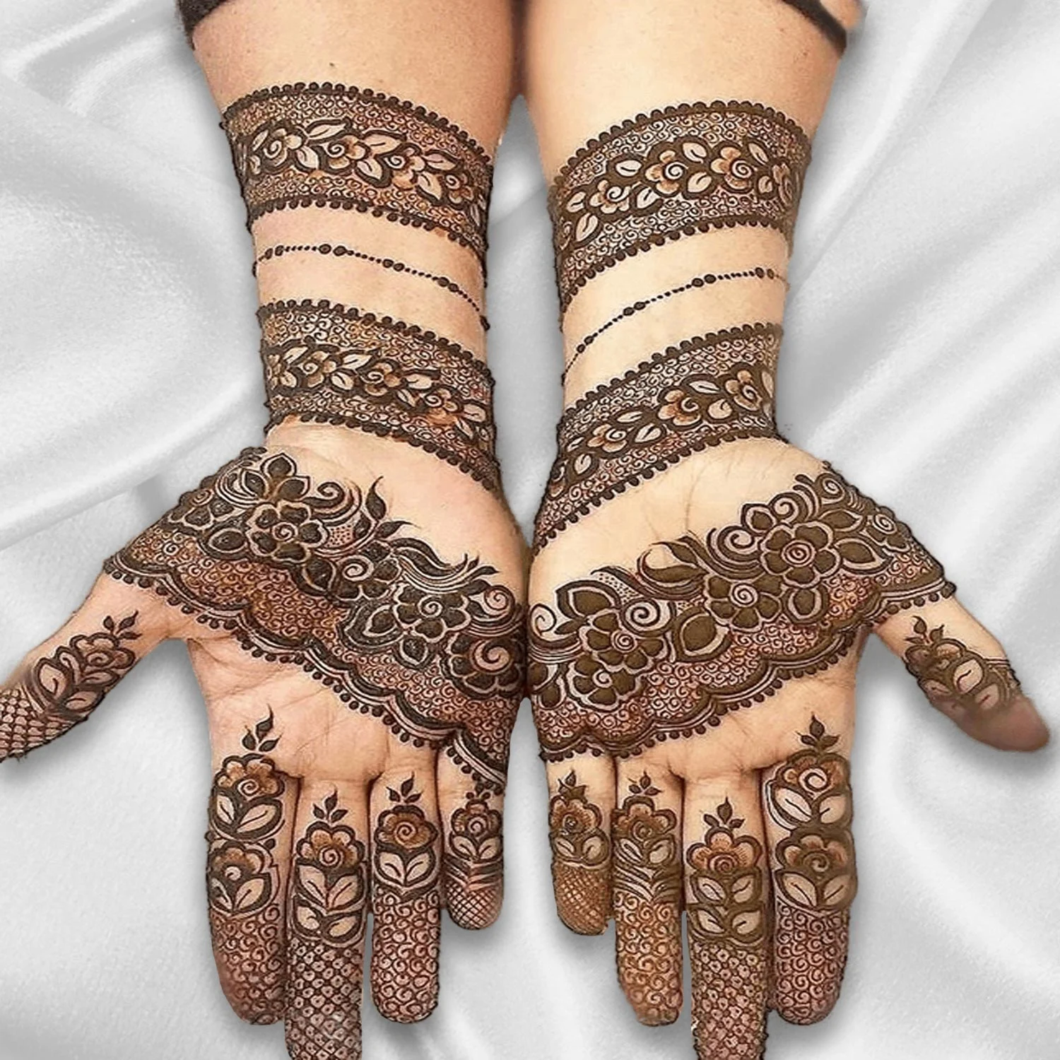 New Mehndi Designs – Beautiful Simple Mehndi Designs # i91