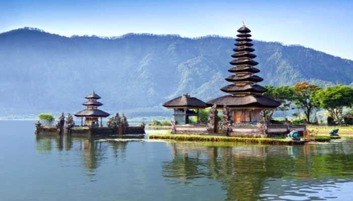 10 Destinasi Wisata Indonesia Paling Terkenal 2018 | Explore Indonesia