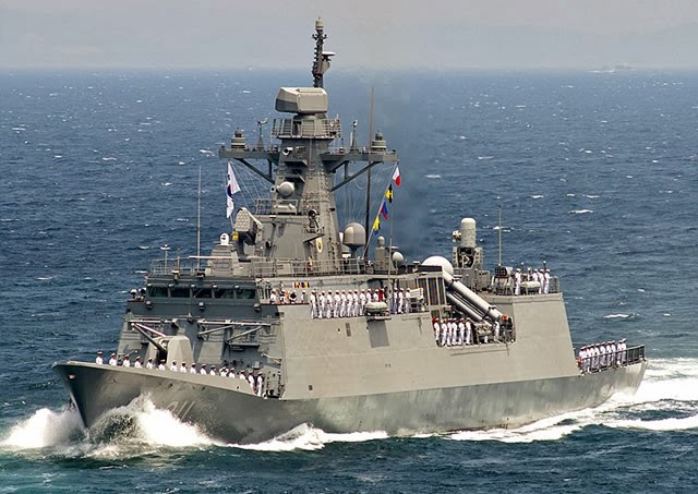 Incheon_class_frigate_FFX_ROK_Navy_South_Korea_Navy.jpg
