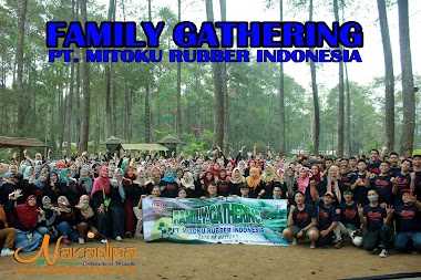 FAMILY GATHERING DI GRAFIKA CIKOLE LEMBANG