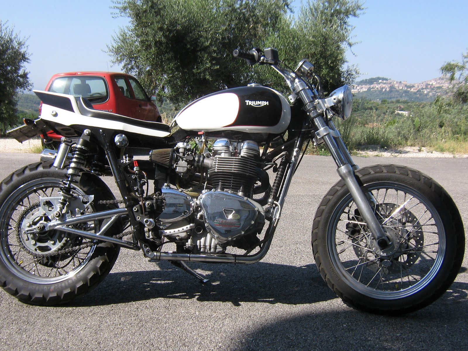 G Garage Speed Shop Triumph Bonneville Vendo