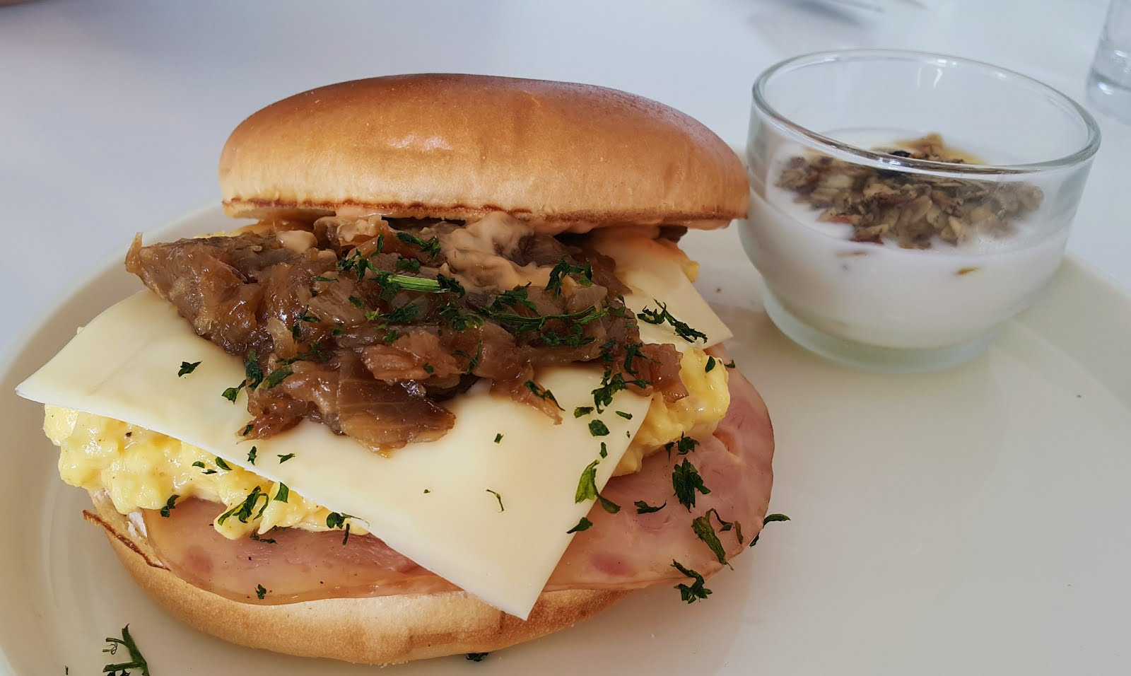 Happy Garden 里松软无比超梦幻的fuwa松饼 Neighbour S Coffee Bar 欧