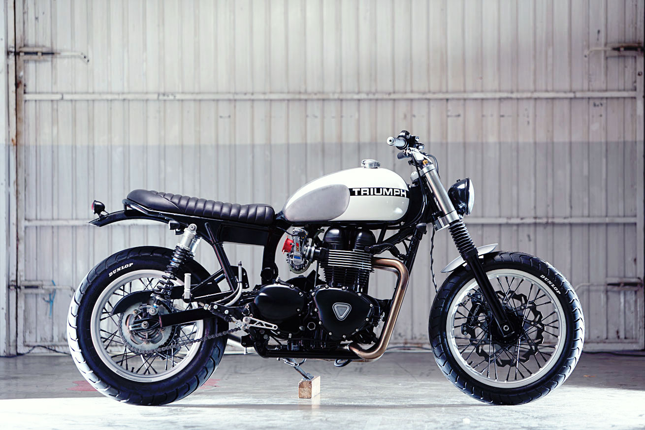 Triumph Bonneville Cafe Racer