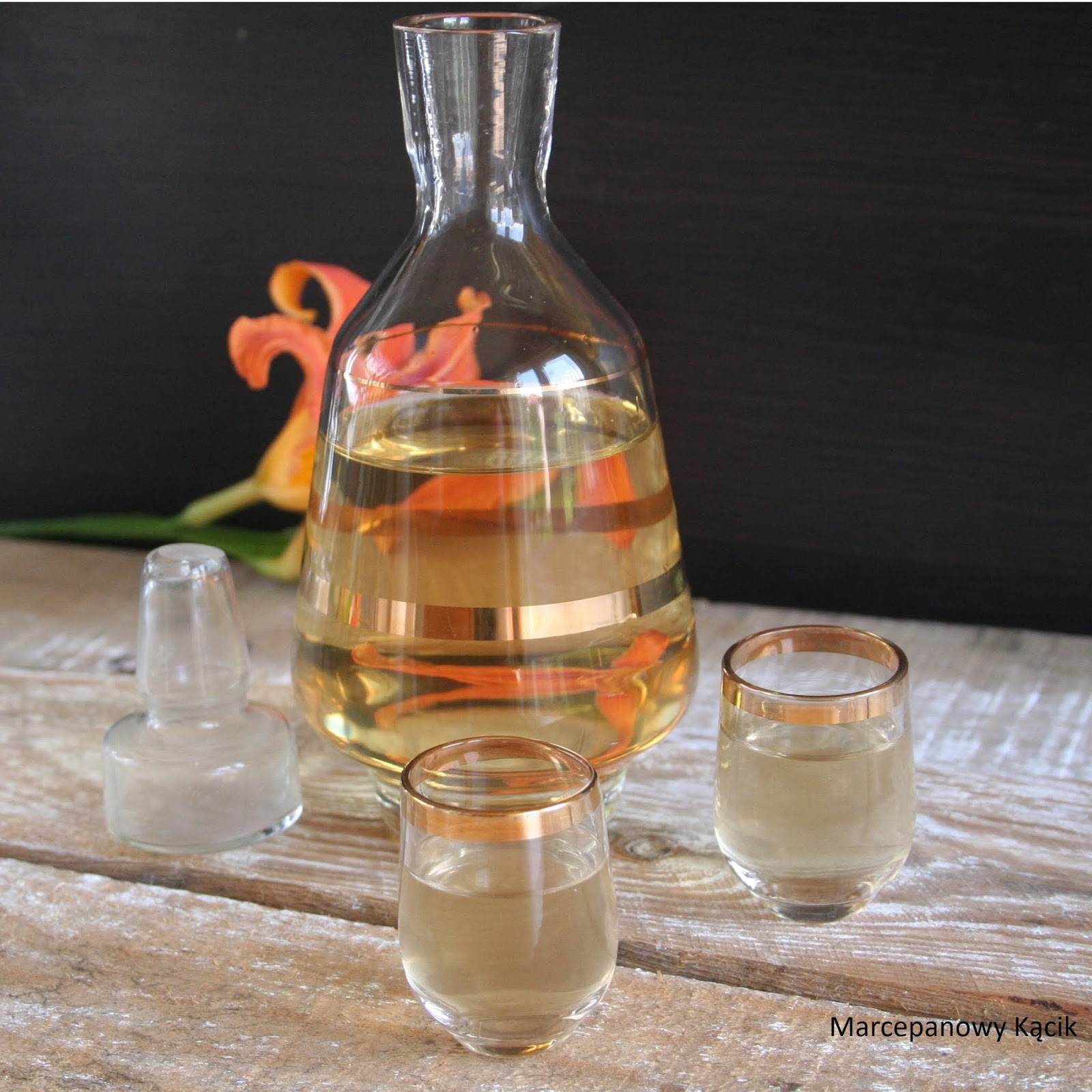 Marcepanowy Kacik Biale Wino Z Ryzu