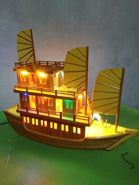 Handmade tăm tre làm du thuyền Hạ Long - Quà tặng độc đáo