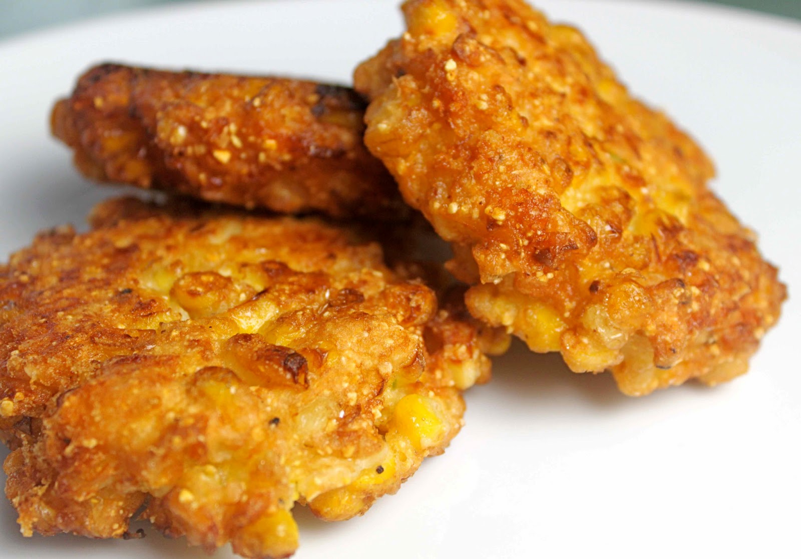 Pretty Darn Close to 10 - Recipes from my Kitchen: Easy Corn Fritters