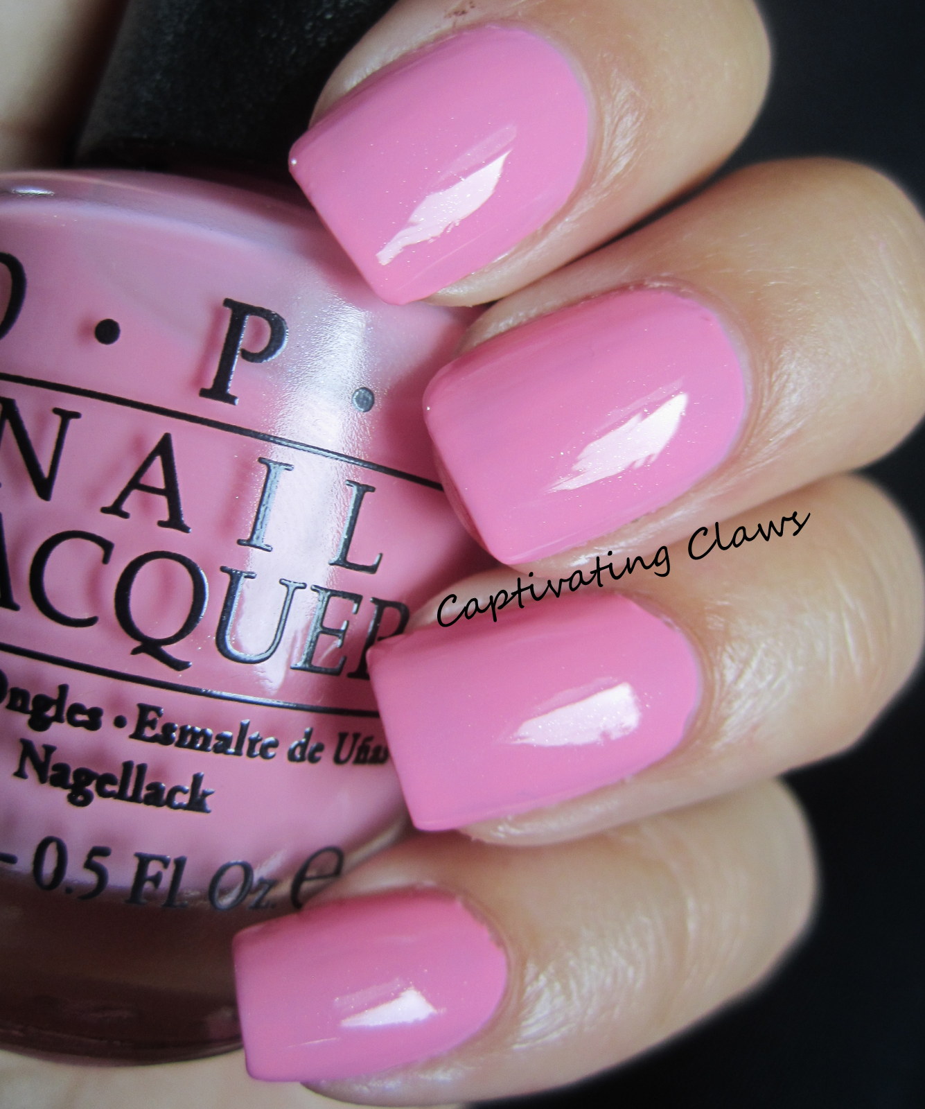 Captivating Claws: OPI Couture de Minnie Collection