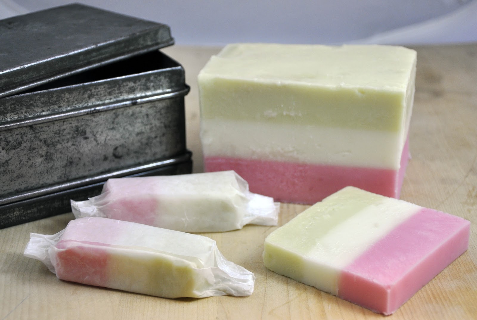 Food History Jottings Battenburg Cake Revisited, or Neapolitan Roll