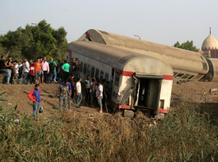 Slightly 97 people injured - Egypt train crash