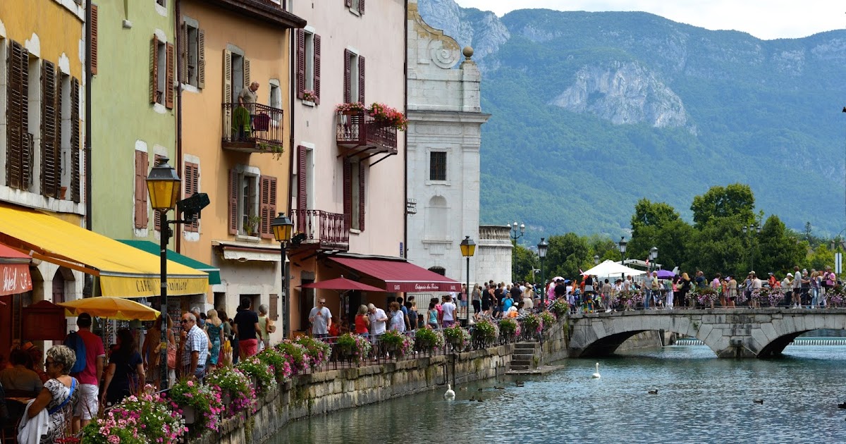Visiting Annecy, France | Classically Contemporary