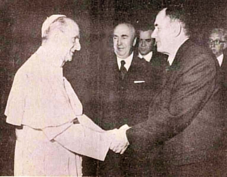 Paulo VI recebe o chanceler soviético Andrei Gromyko. A Ostpolitik vaticana silenciou a pobreza extrema que padeciam centenas de milhões de pessoas sob o comunismo