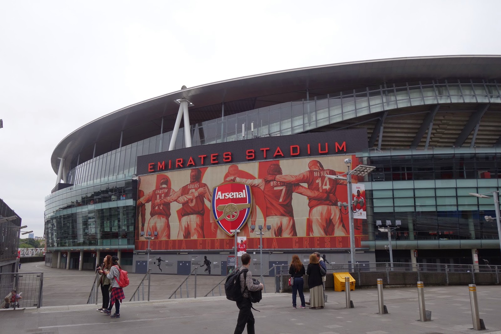 London Property for Overseas Investors: Arsenal Emirates Stadium ...