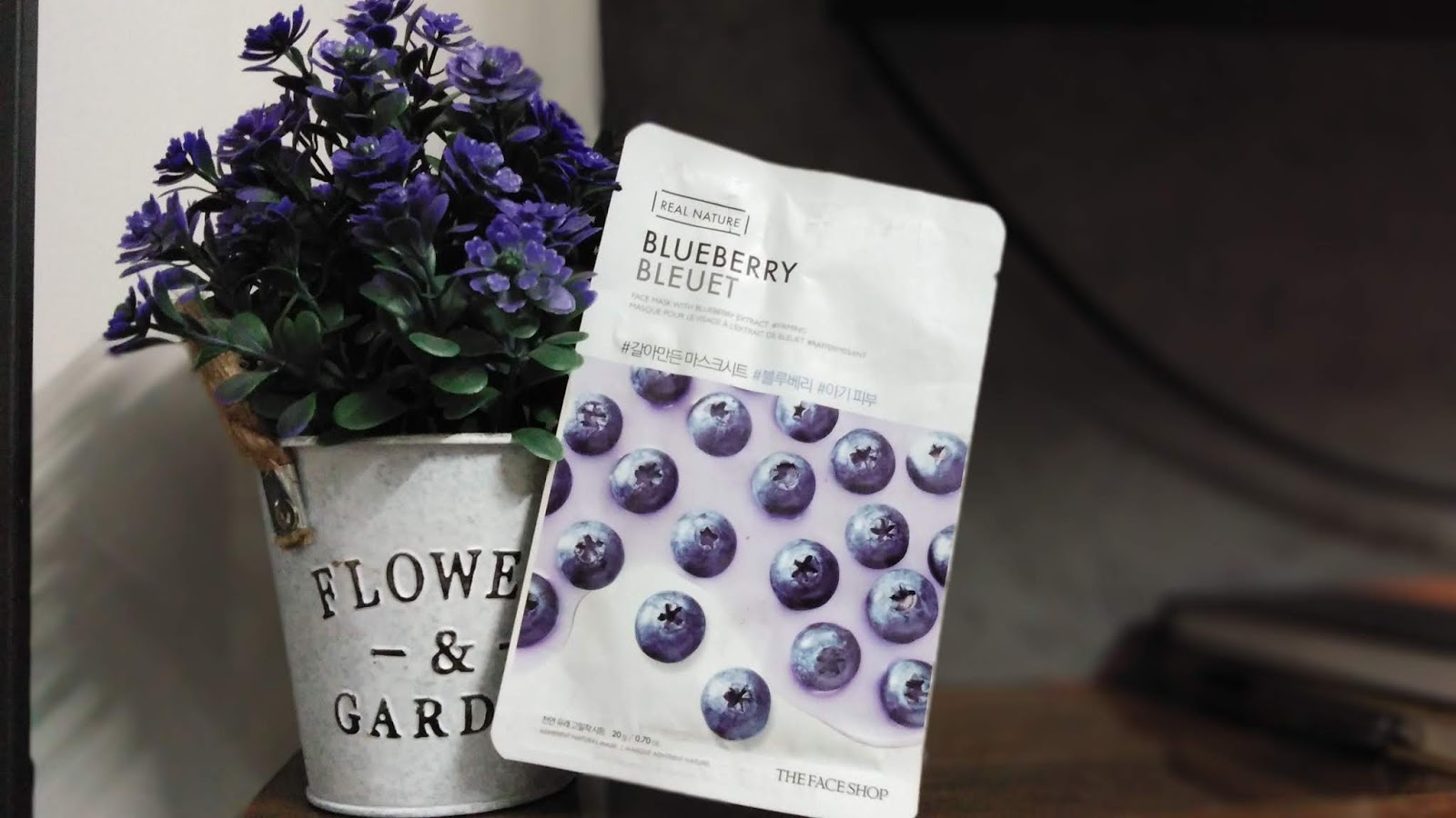 Download The Face Shop Real Nature Mask Review Blueberry Mask Tripeestips PSD Mockup Templates