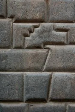 Part of a wall in Cuzco has 14 angles.