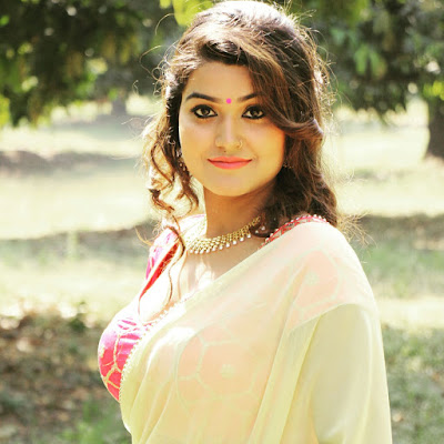 Kanak Pandey bhojpuri actress
