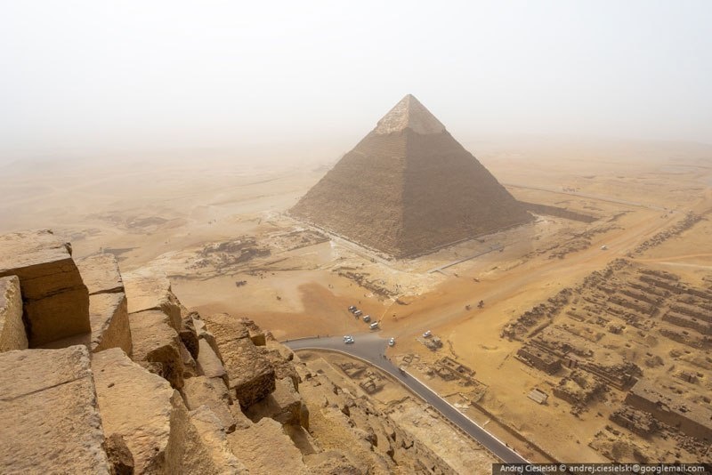 It took him about eight minutes to scale to the top, and about 20 minutes to get down -- where he was promptly arrested. - He Illegally Climbed One Of The Pyramids… And Filmed The Whole Thing. It took him about eight minutes to scale to the top, and about 20 minutes to get down -- where he was promptly arrested. - He Illegally Climbed One Of The Pyramids… And Filmed The Whole Thing.