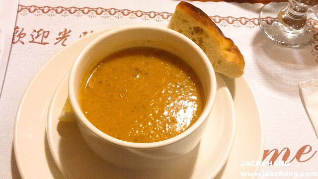 Red lentil soup