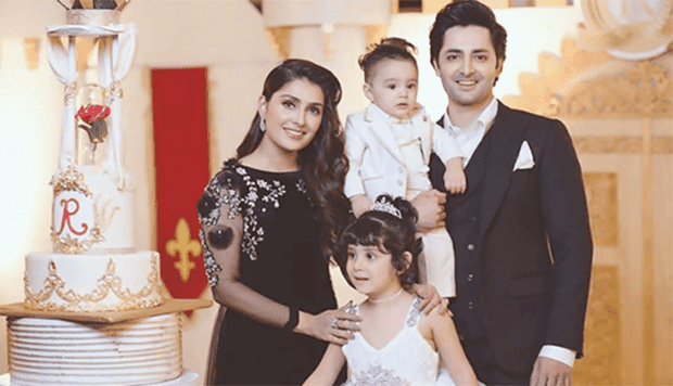 Pakistani Celebrities Mothers who raised Children without effecting their career