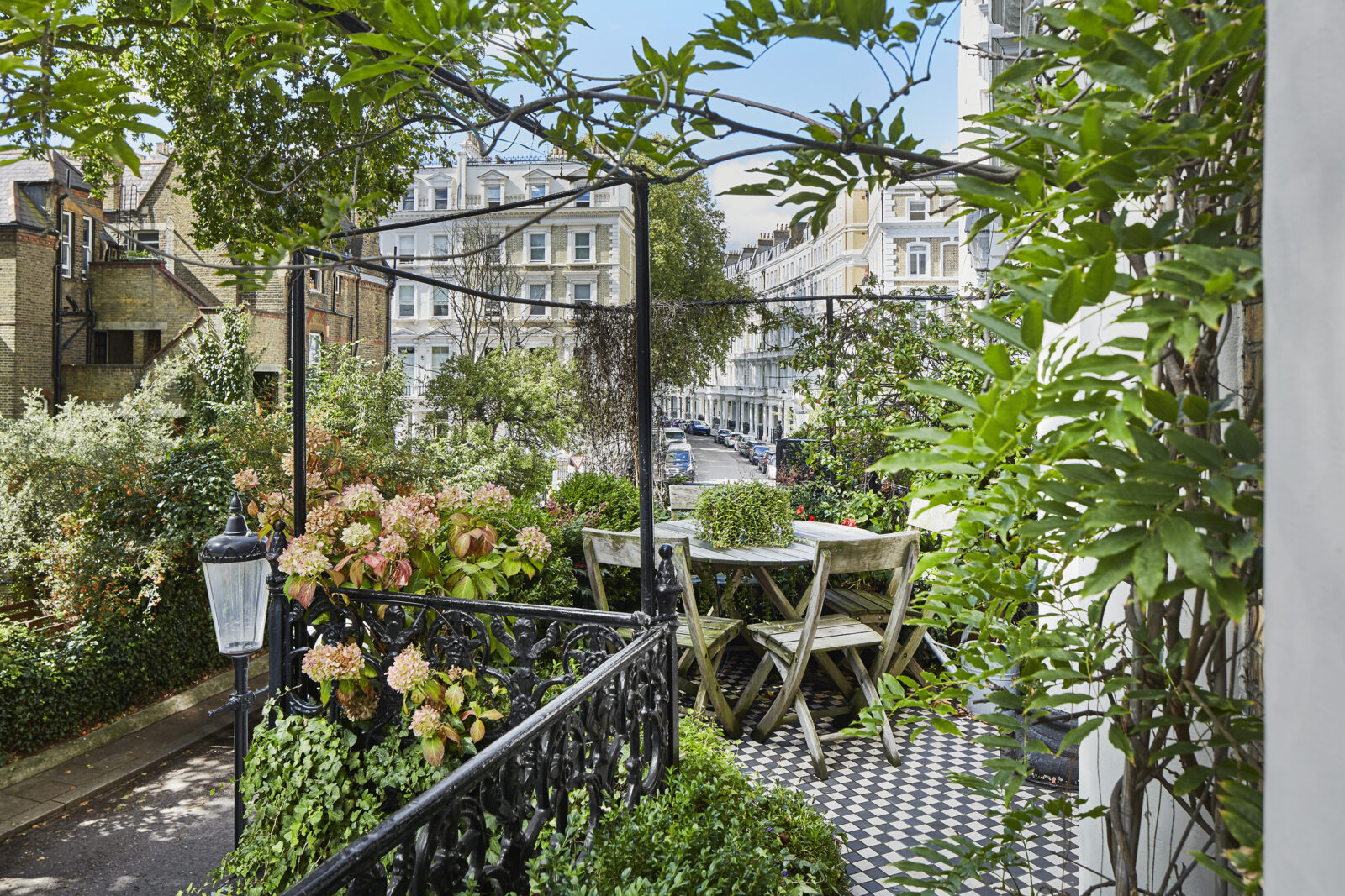 Exquisite apartment in Kensington, London